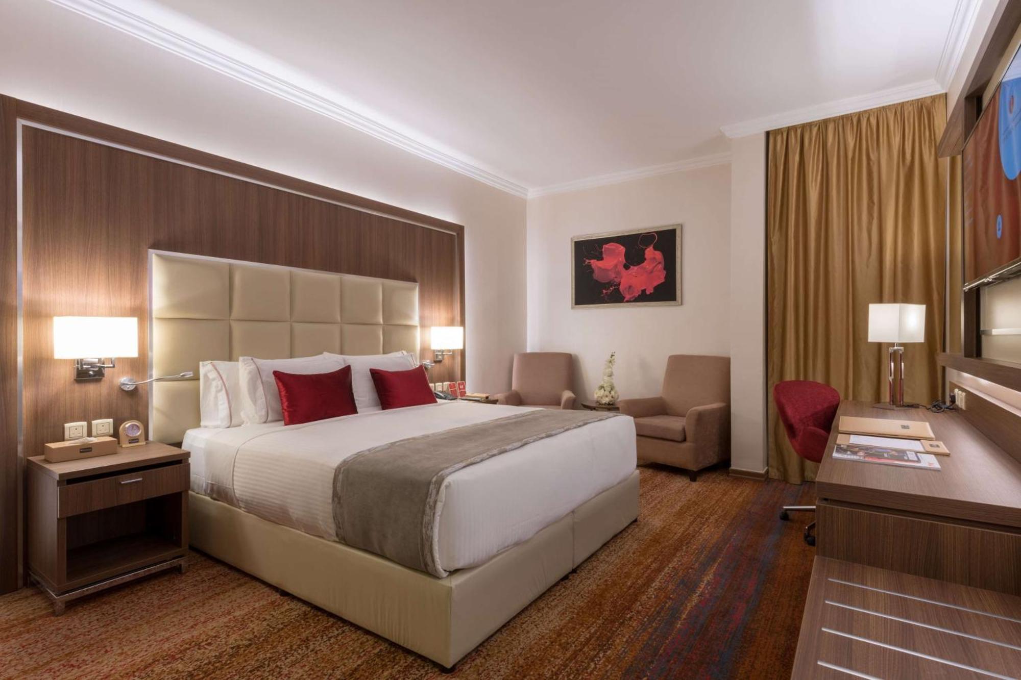 Ramada By Wyndham Continental Jeddah Hotel Exterior foto